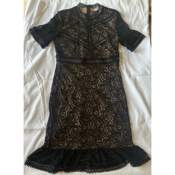 Bardot Theodora Dress Black Lace Mini Size 6 / Small - Picture 2 of 12
